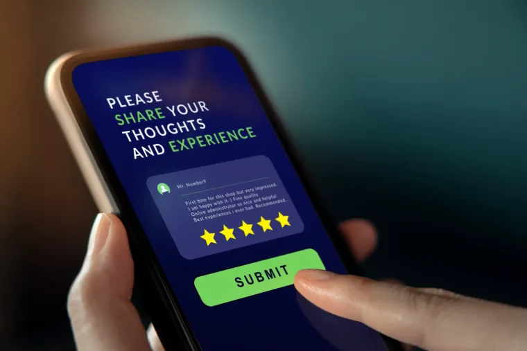 Increasing-Revenue-through-reviews. - Bright Plugins Steigerung des Umsatzes durch Bewertungen.